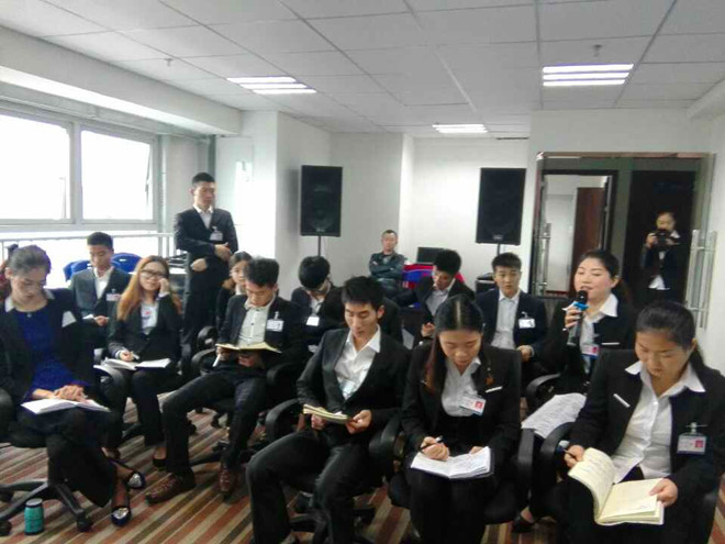 员工学习时间 · 现场图片