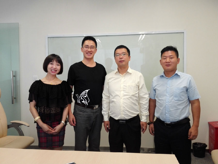 成都智跃纵达企业管理咨询有限公司与成都创享智库有限公司达成战略合作 · 现场图片