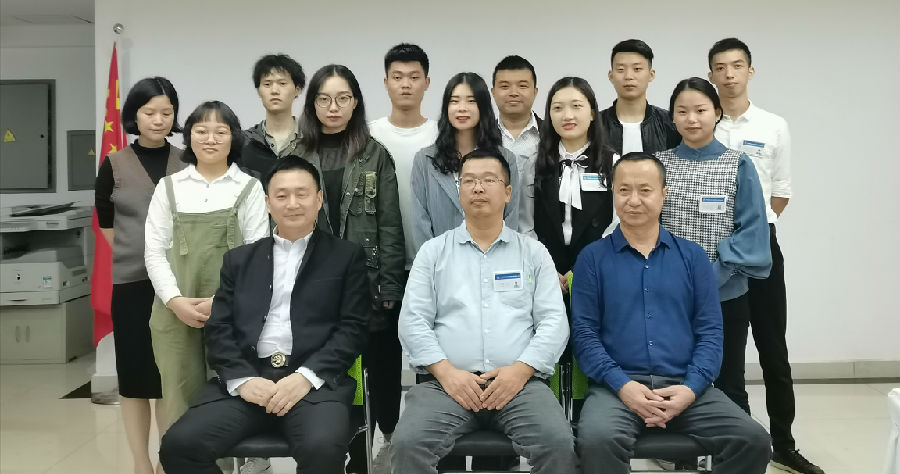 2020年9月25日，“成都市精准人才输送计划”项目联合办公正式在成都市建设大厦九楼四川微速云科技公司办公室正式启动 · 现场图片
