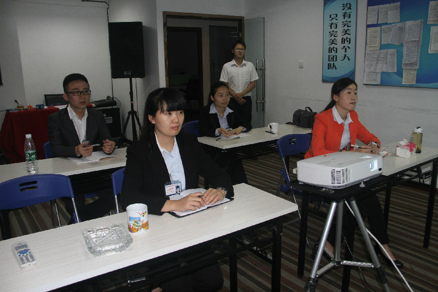 10月11日，第四期新人培训圆满结束 · 现场图片