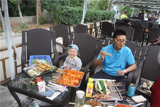 4月18日,三圣乡魅力烤肉之旅留下最美的记忆 · 现场图片