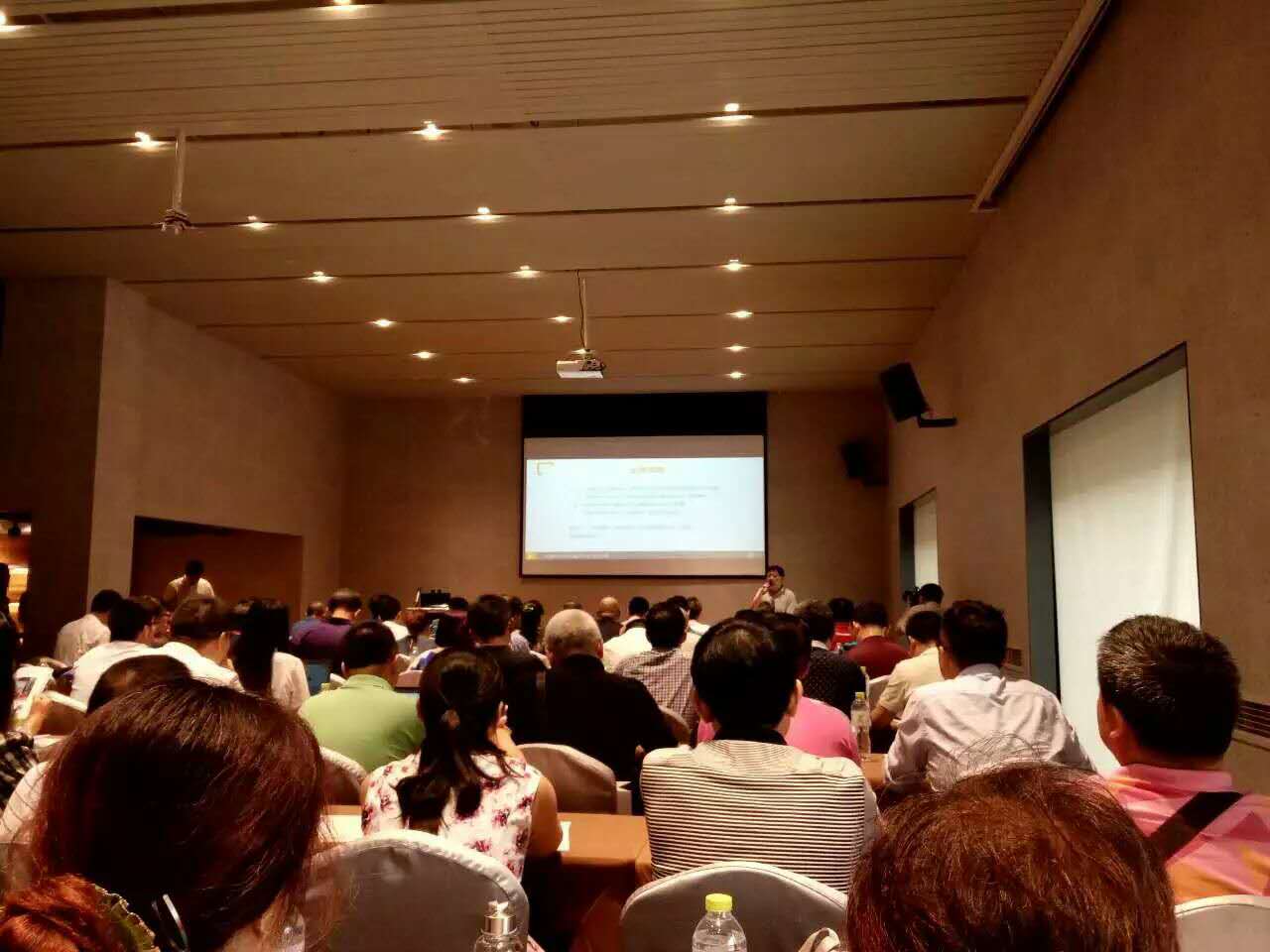 2016年7月29日,成都市经信委行业协会举办第六期秘书长工作沙龙 · 现场图片