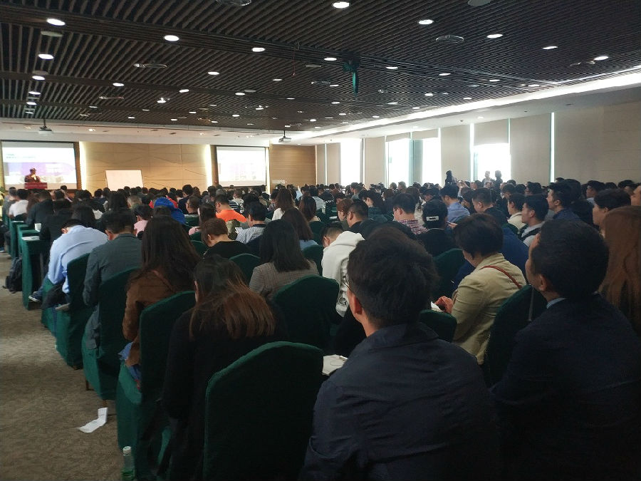 2019年4月18日，“新商业时代企业的营销铁律”培训班圆满结束 · 现场图片
