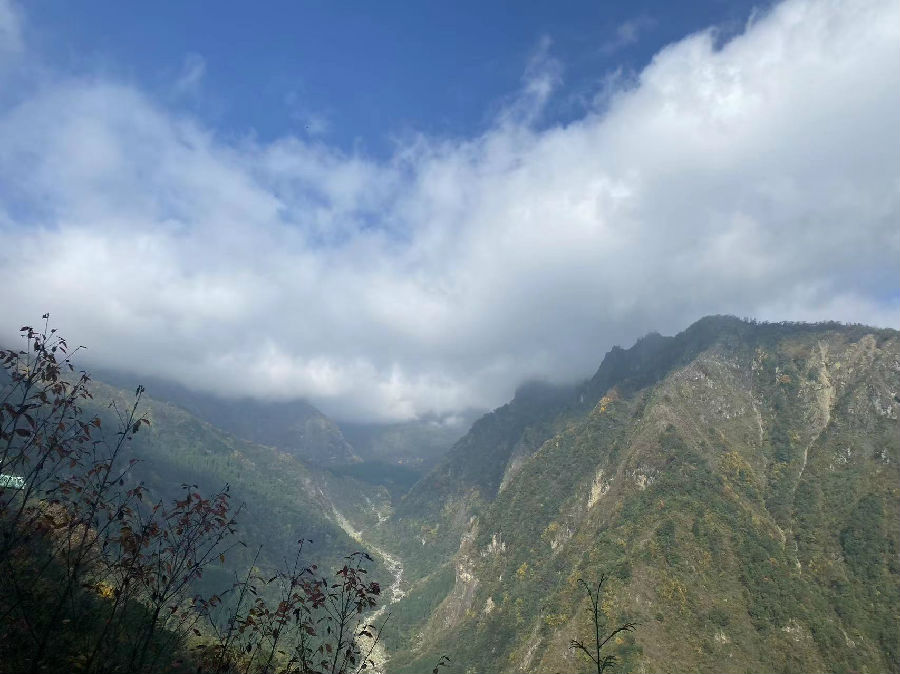 2023年10月31日-11月1日，彭州白鹿小镇、宝山集团山地旅游景区团建 · 现场图片